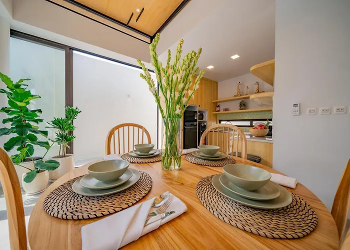 ヴィラ Umah Jerapah Canggu, Exquisite Brand New 2br - 10 Minutes To Batu Bolong チャングー