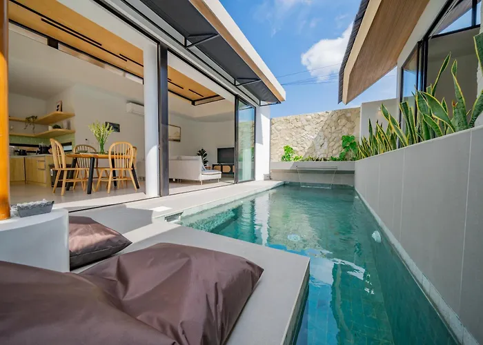 ヴィラ Umah Jerapah Canggu, Exquisite Brand New 2br - 10 Minutes To Batu Bolong チャングー