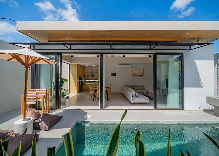Umah Jerapah Canggu, Exquisite Brand New 2br - 10 Minutes To Batu Bolong